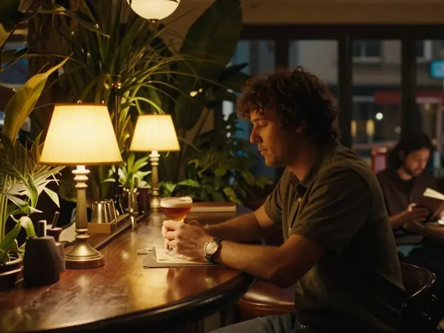 A Guide to Paris Nightlife for Solo Travelers