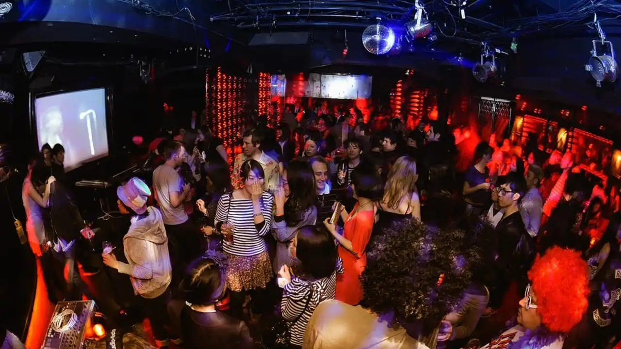 The Best Themed Bars and Clubs for Nightlife in Paris